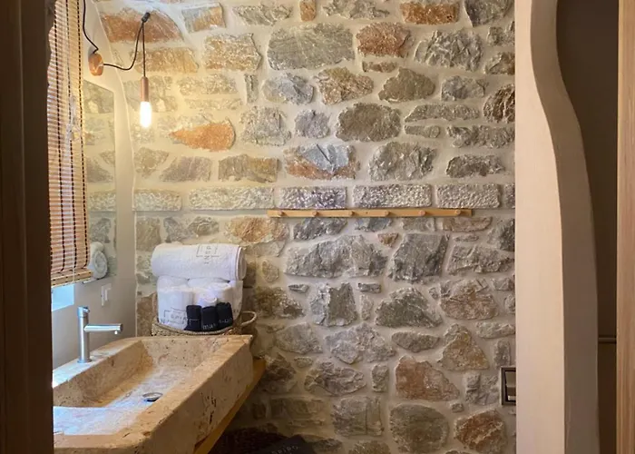 Inspiro Retreat Mani