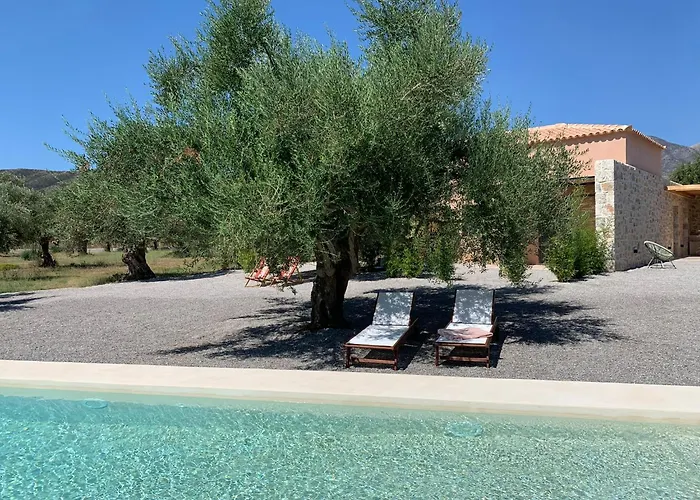 Üdülőközpont Inspiro Retreat Mani 4*